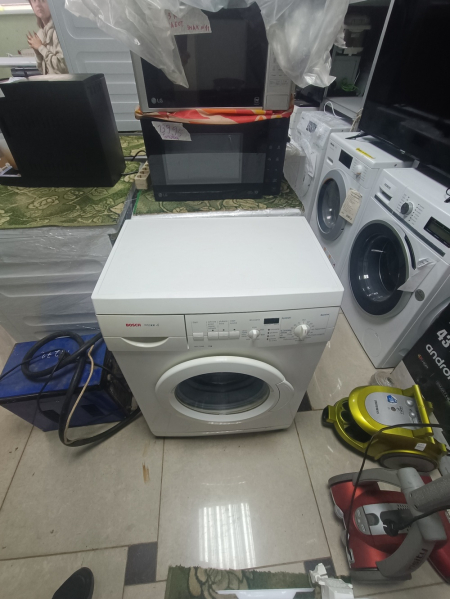 Стиральная машина BOSCH WFC 2066