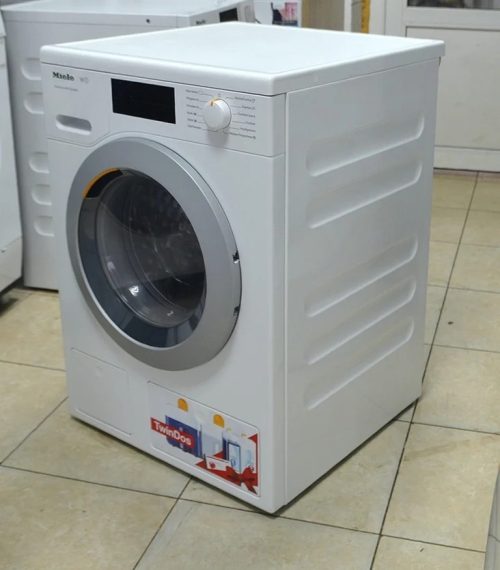 Стиральная машина Miele WCE660WPS